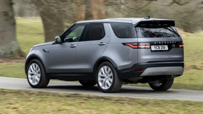 2023 Land Rover Discovery price and specs: MY23.5 range outlined - Drive